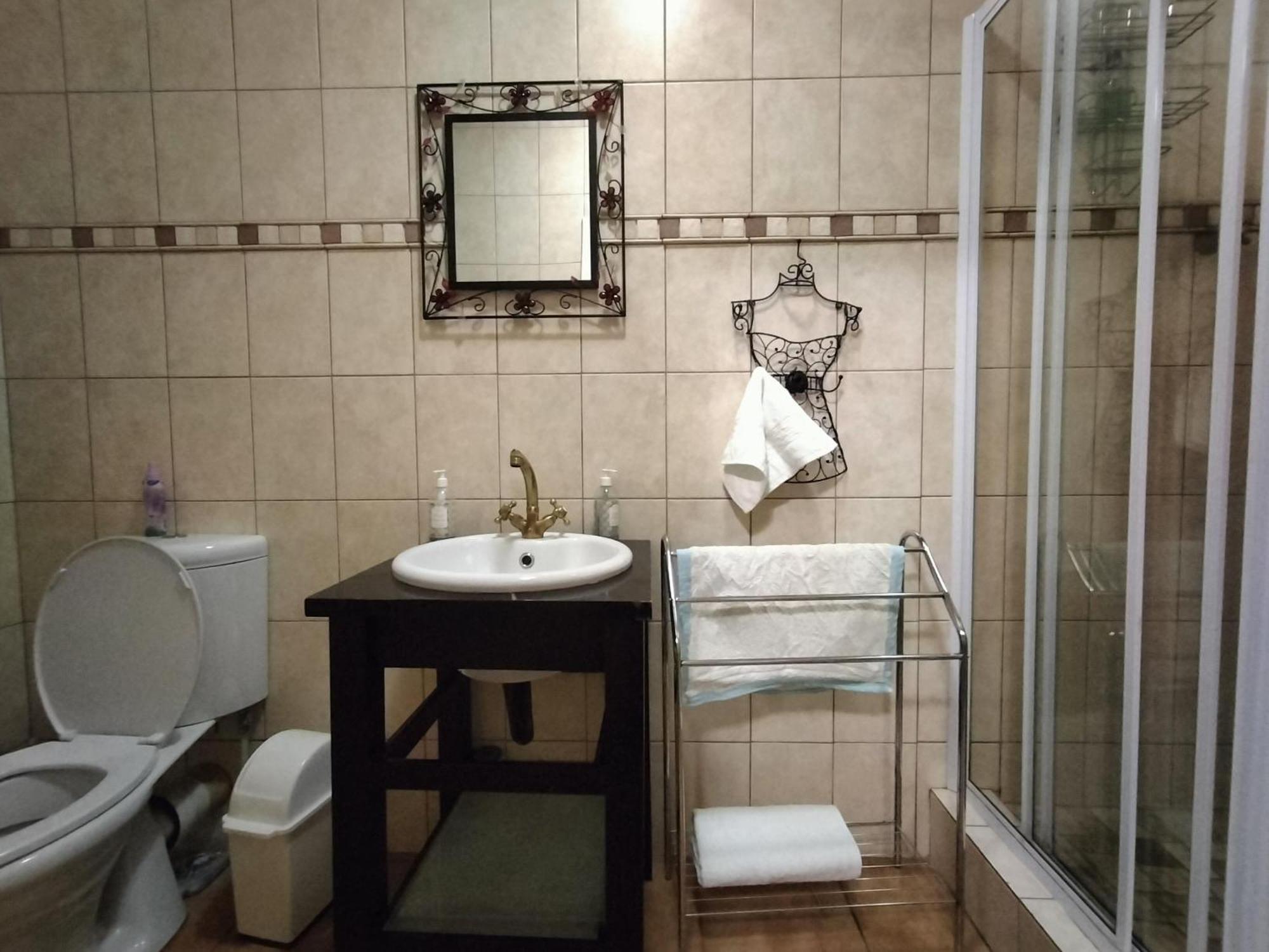 Anri Guesthouse Блумфонтейн Экстерьер фото